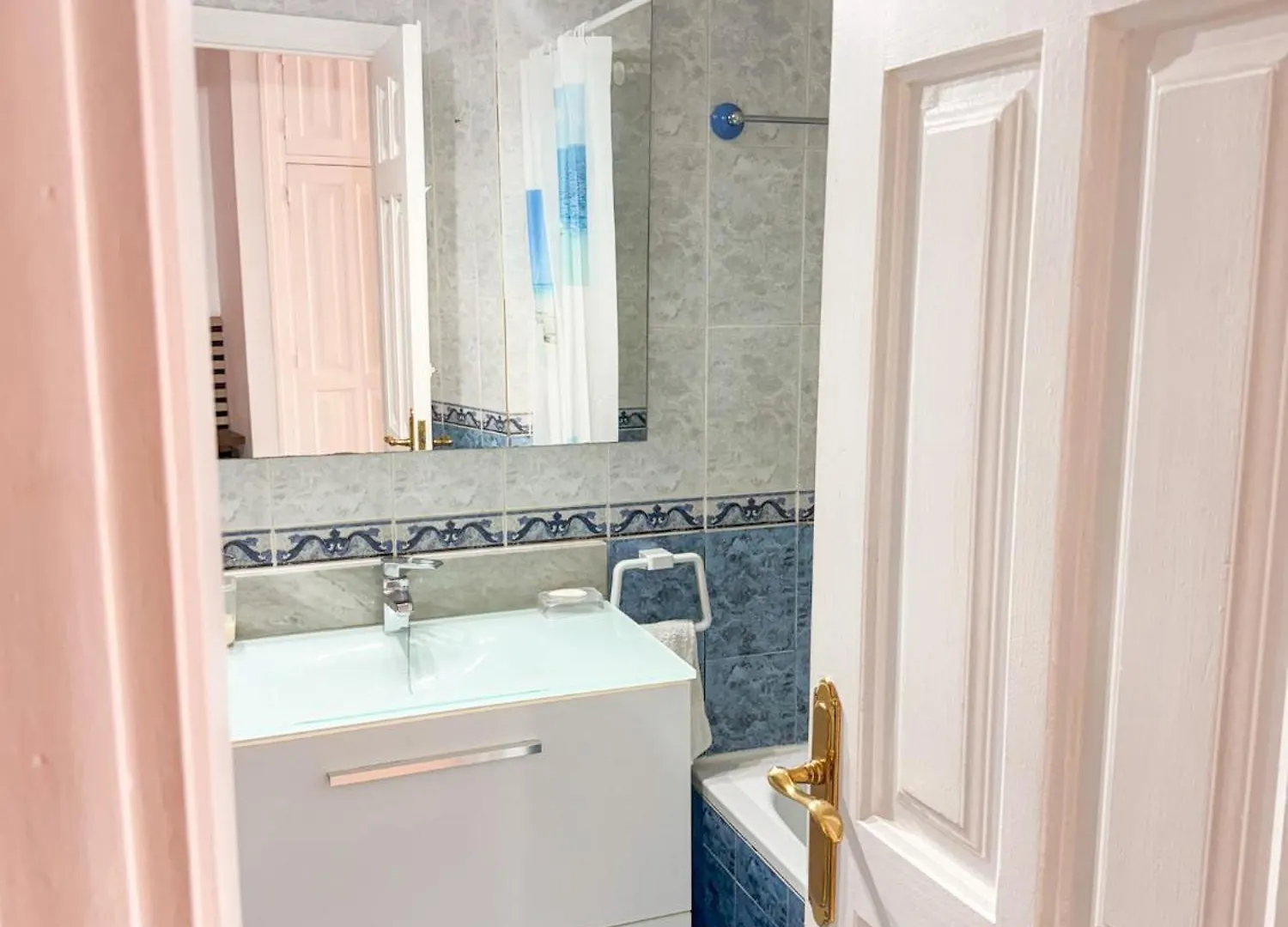 Apartmán Casa La Luna- Beachfront 1Br With Sea Views Marbella Španělsko