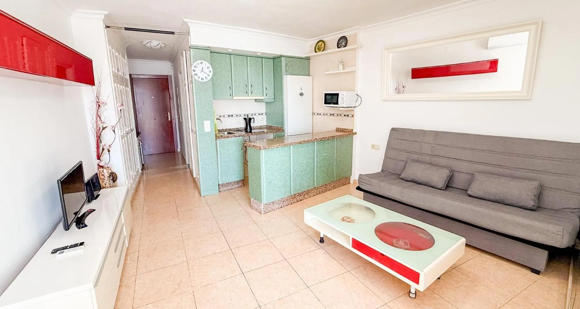 Casa La Luna- Beachfront 1Br With Sea Views Marbella 0*,  Španělsko