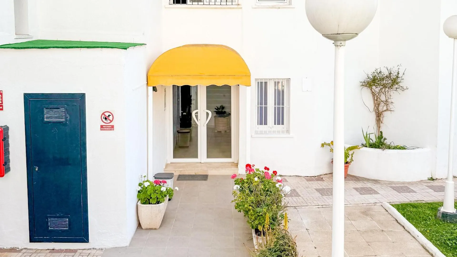 Casa La Luna- Beachfront 1Br With Sea Views Marbella Španělsko