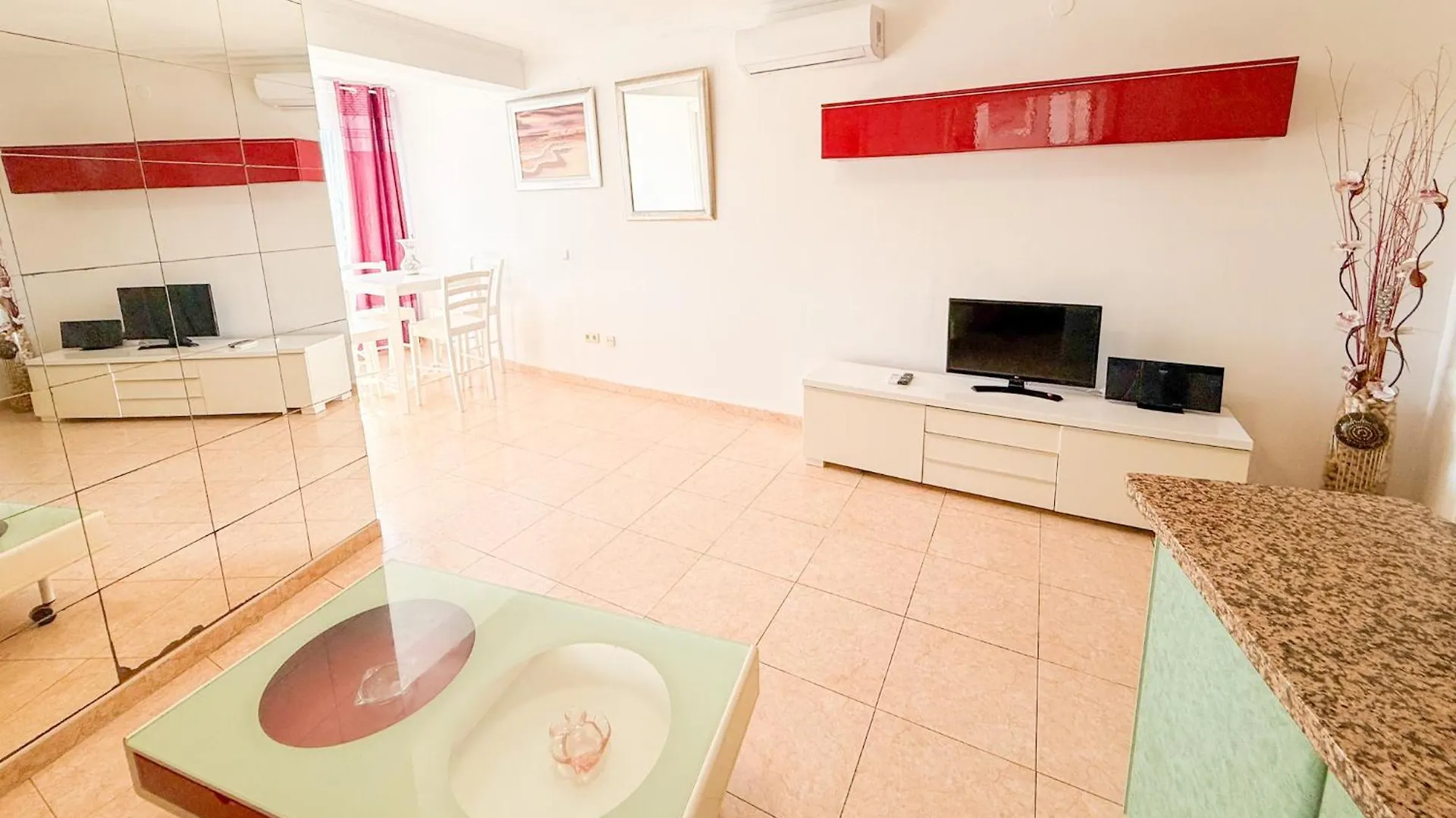 Casa La Luna- Beachfront 1Br With Sea Views Marbella Apartament